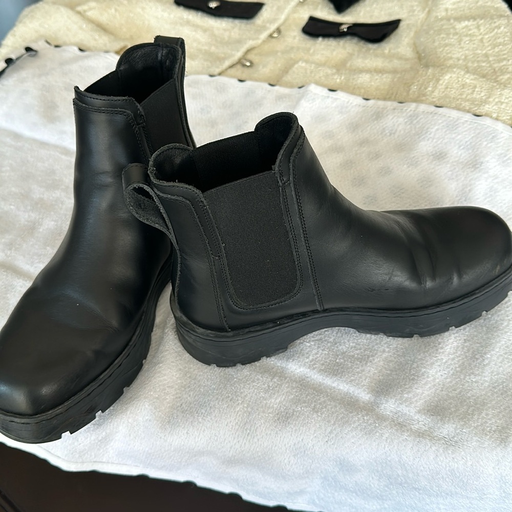 Roots 🇨🇦 Junction Boots , Black size 7 EU37